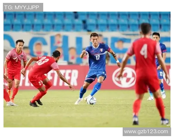 聚焦尼泊尔足球明星成长历程与拼搏精神全面解析